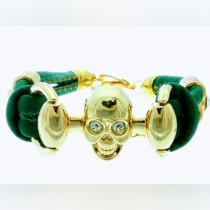 Skull length leather bracelet